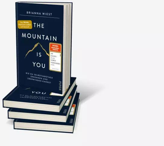 Actual product image The Mountain Is You (German, Brianna Wiest, Renate Grasstat, 2022)