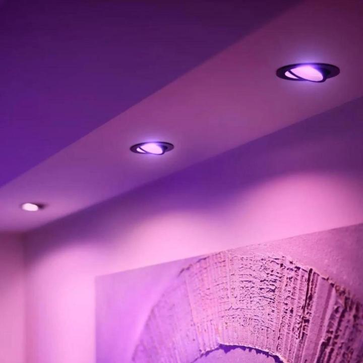 Actual product image Philips Centura (1050 lm, GU10)