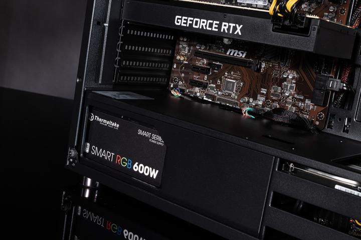 Actual product image Captiva G15AG 19V2 (AMD Ryzen 7 3700X, 16 GB, 240 GB, GeForce RTX 2070 Super)