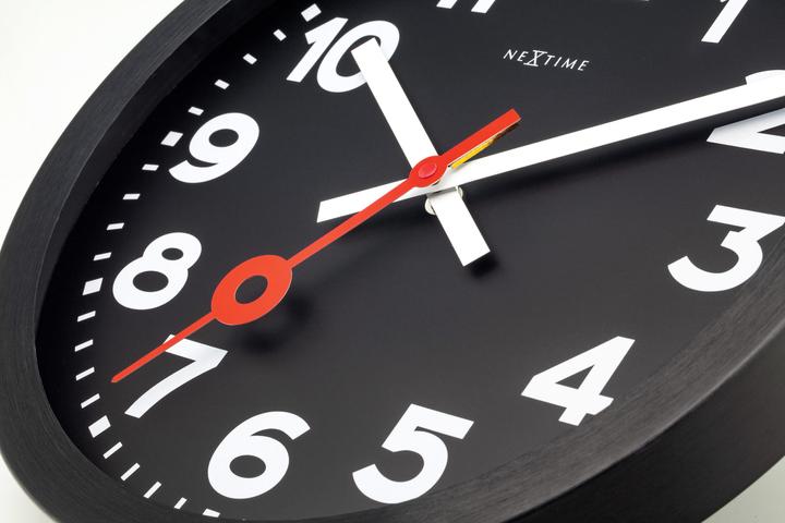 Produktbild Nextime Wanduhr Station Ø 35 cm, Schwarz, Form: Rund (35 cm)