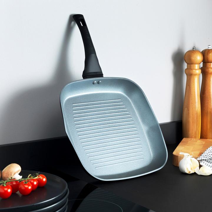 Actual product image Russell Hobbs RH01861EU7 Crystaltech tall griddle 28cm (Grill pan, Aluminium)