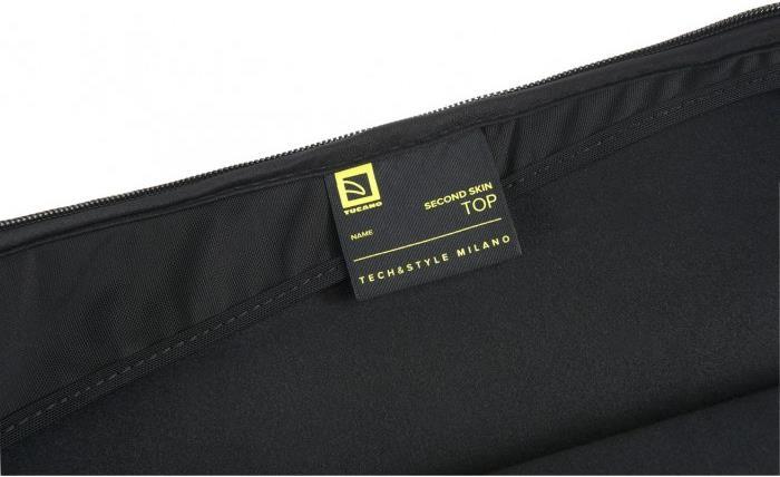 Actual product image Tucano Second Skin Top (15", Apple)