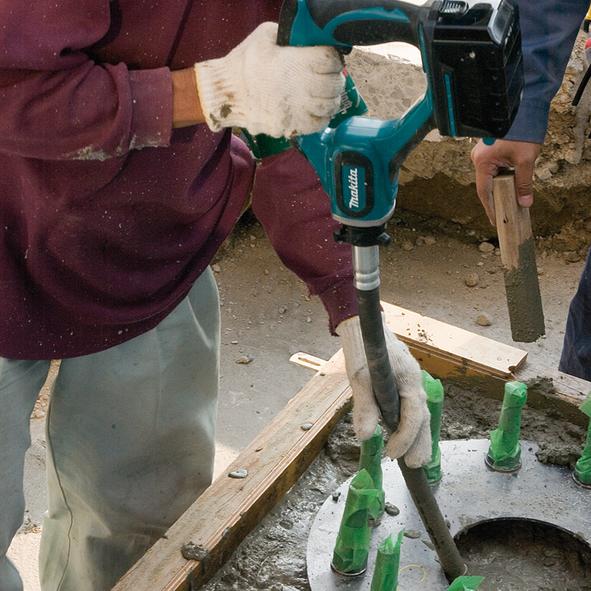 Produktbild Makita DVR450RTE Akku-Betonverdichter