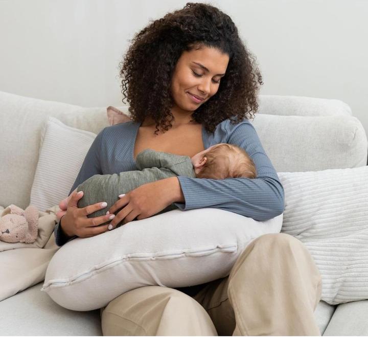 Actual product image Doomoo Nursing Air (50 cm)