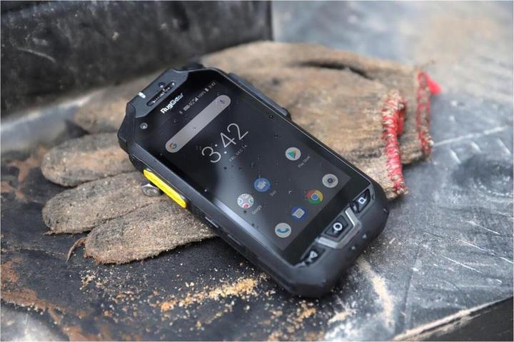 Produktbild Rug Gear RG725 (32 GB, Black, 4", Dual SIM, 13 Mpx, 4G)