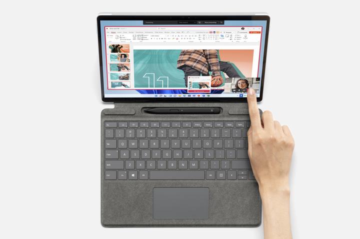 Immagine prodotto Microsoft Surface Pro 8 (13", Intel Core i5-1145G7, 8 GB, 256 GB, Senza layout di tastiera)