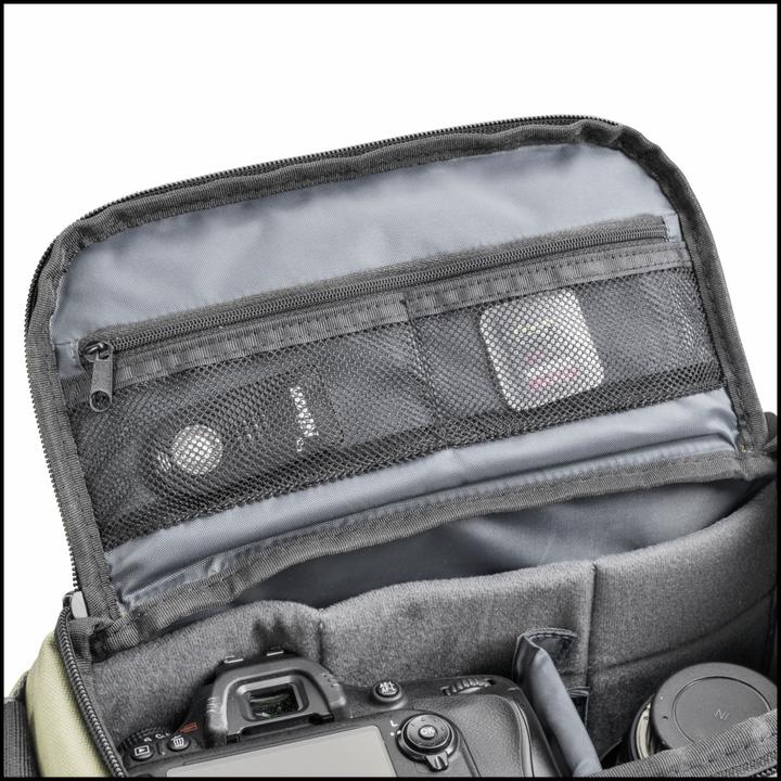 Actual product image mantona Camera bag Milano grande (Camera shoulder bag)