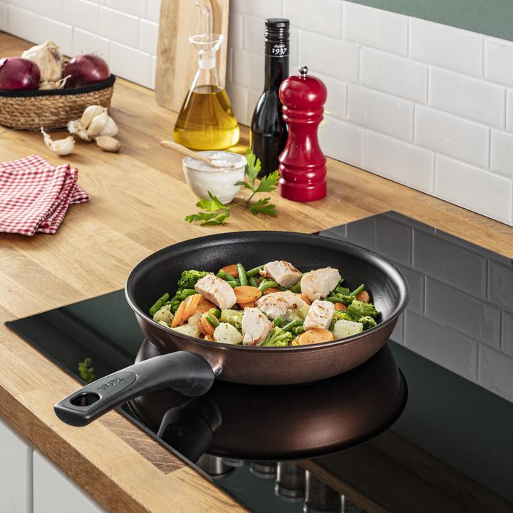 Produktbild Tefal Resource (24 cm, Bratpfanne, Aluminium)