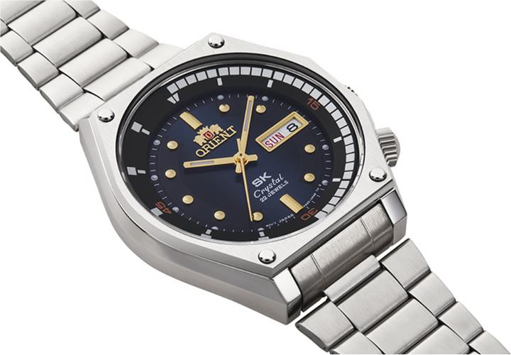 Actual product image Orient Revival Neo 70s - RA-AA0B03L19B (Analogue wristwatch, 42 mm)