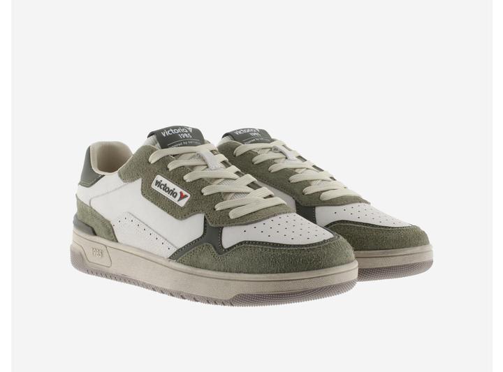Actual product image Victoria trainers c80 - color block (43)