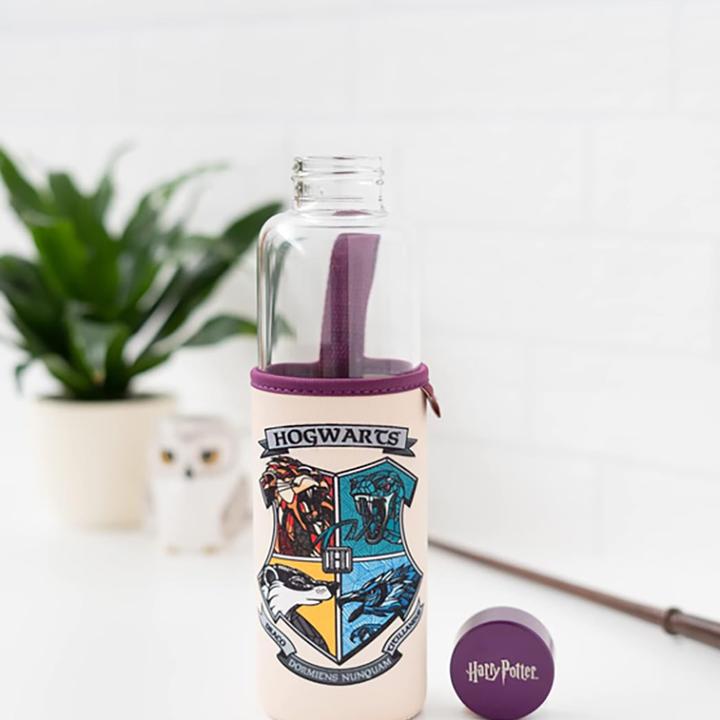 Actual product image - Glass water bottle 500 ml (Hogwarts) (0.50 l)