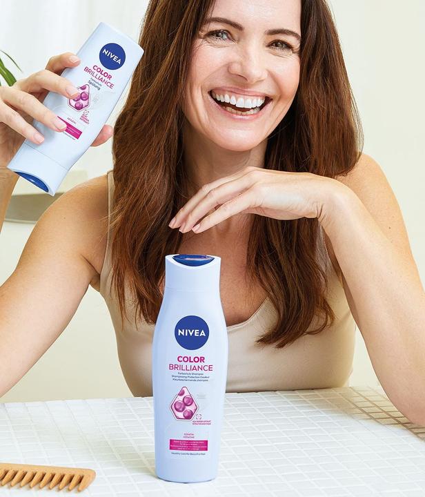 Immagine prodotto NIVEA Brillantezza dei colori (250 ml, Shampoo liquido)