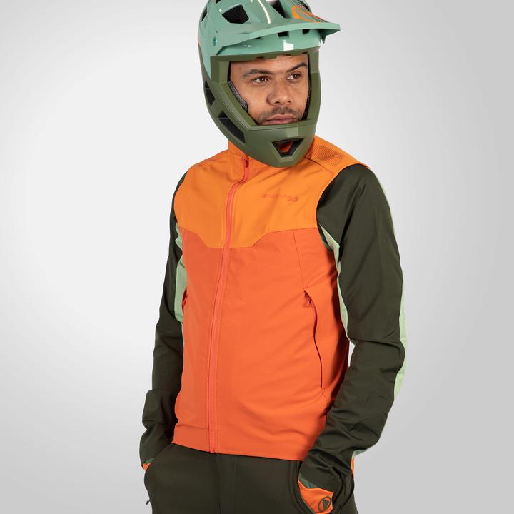 Actual product image Endura MT500 Spray Vest (XL)