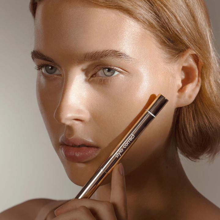Actual product image Sisley Stylo Correct No 4 (4)