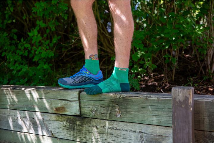 Actual product image Injinji Run Lightweight Mini-Crew (45, 46, 47)