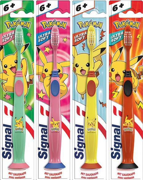 Actual product image Signal Junior Toothbrush (Medium, 1 x)