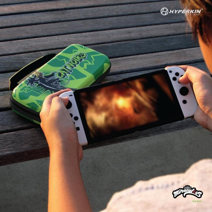 Actual product image Hyperkin Official Miraculous Hard Carrying Case - Switch/Lite/Oled (Bug & Cat) (Switch)