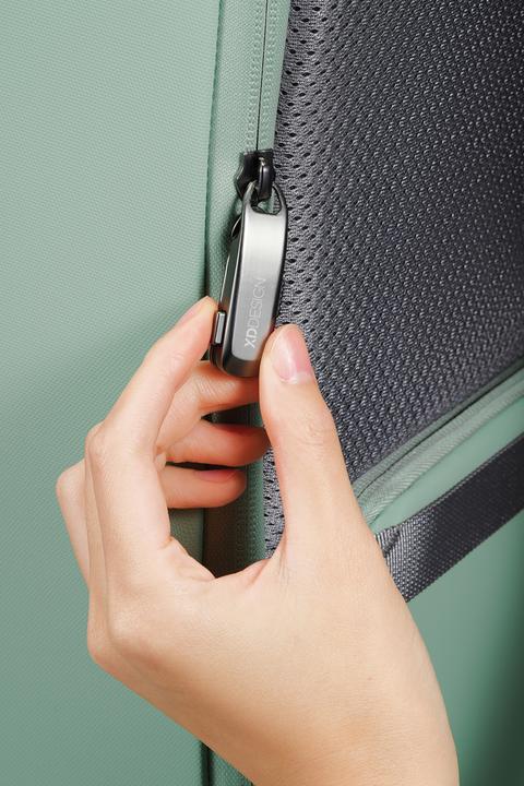 Actual product image XD Design ANTI-THEFT BACKPACK BOBBY EDGE MINT P/N: P706.2507 (17 l)