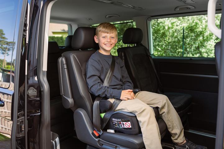 Actual product image Osann Junior Isofix (Booster seat, ECE R129/i-Size Standard)
