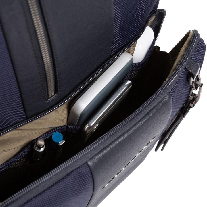 Actual product image Piquadro Backpack By (23 l)