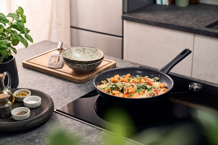 Produktbild Zwilling - Madura Plus Ceramic Fry Pan - Sort - 28 cm (28 cm, Bratpfanne, Keramik)