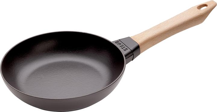 Staub Bratpfanne mit Holzgriff