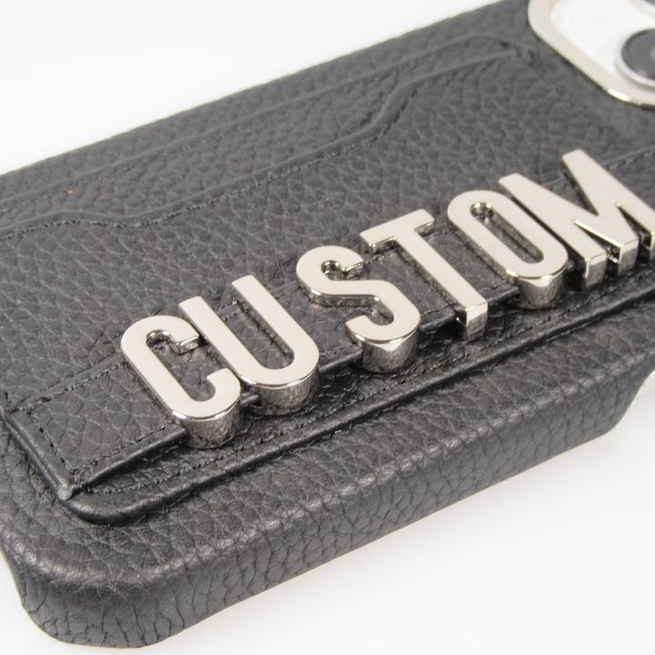 Image du produit PhoneLook Coque Personnalisée cuir sur mesure avec lettrage argent + lanière et compartiment carte (Apple iPhone 15)