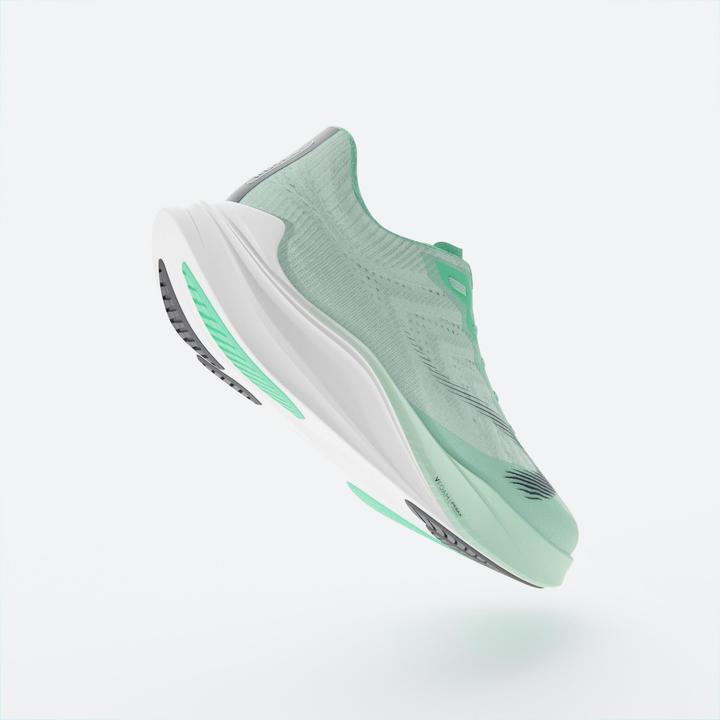 Actual product image Kiprun Laufschuhe Herren - KD900 Light grün/lila (39)