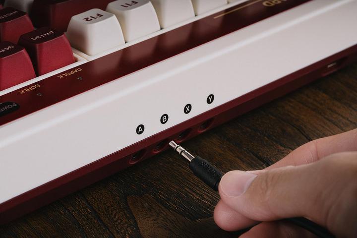 Produktbild 8bitdo Mechanische Tastatur Hot Swappable 87 Keys (Eng. Int., Kabellos)