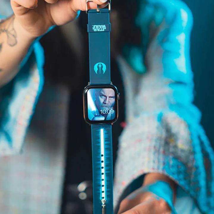 Image du produit Moby Fox Bracelet Smartwatch Star Wars Darth Vader Lightsaber 22 mm (22 mm, Acier inoxydable, Silicone)