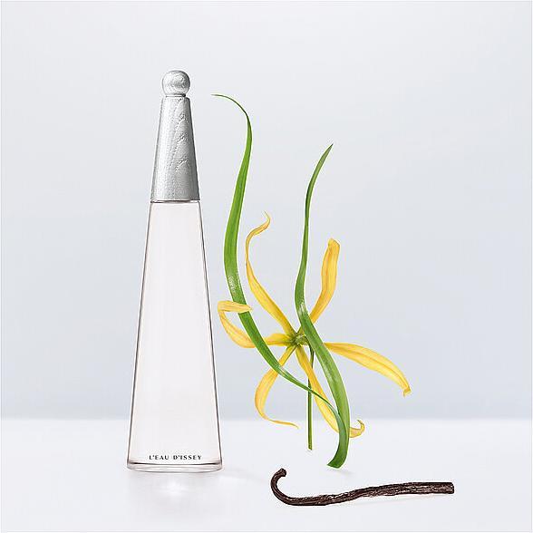 Image du produit Issey Miyake L'Eau D'Issey - Eau Parfum Intense (Eau de parfum, 50 ml)