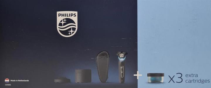 Immagine prodotto Philips S9986/63 Rasoio elettrico a secco e umido Serie 9000, tecnologia SkinIQ, ricarica e...