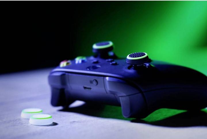 Produktbild Trust GXT 267 Analoge Schlägergriffe (Xbox Series S, Xbox One X, Xbox Series X, Xbox One S)