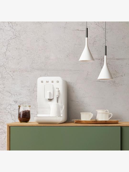 Actual product image Smeg BCC12WHMEU