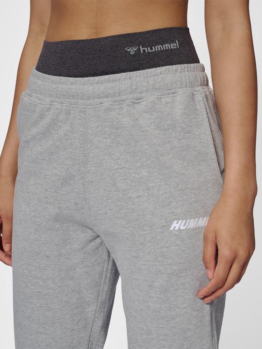 Actual product image hummel Hmlelemental Regular Pants Woman (S)
