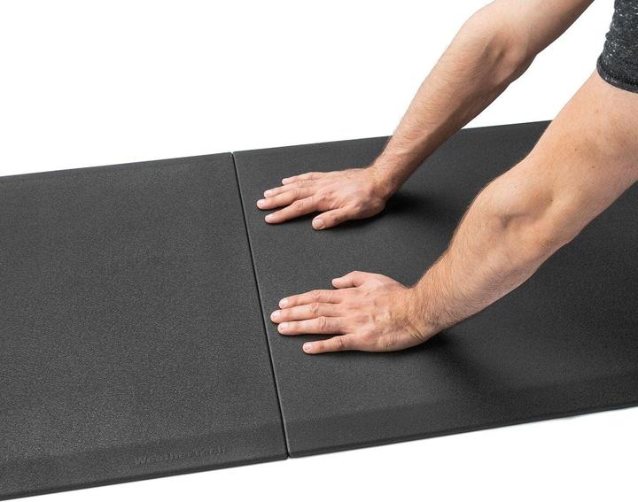 Actual product image WeatherTech Corner mat 0.64 m x 0.64 m carbon fibre | black (64 x 64 cm)