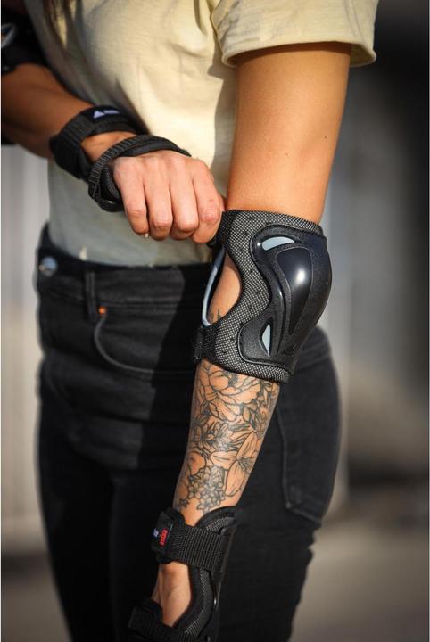 Actual product image Rollerblade Knee Pads Skate Gear Knee Pad S (S, Knee pad, Unique specimen)
