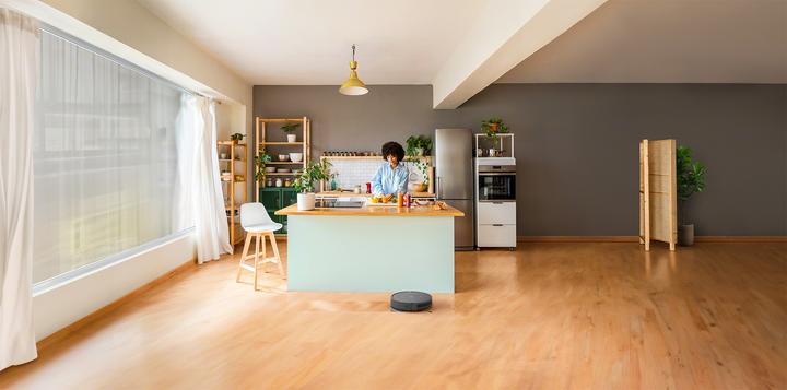 Actual product image iRobot Roomba Combo Essential (Vacuum mopping robot)