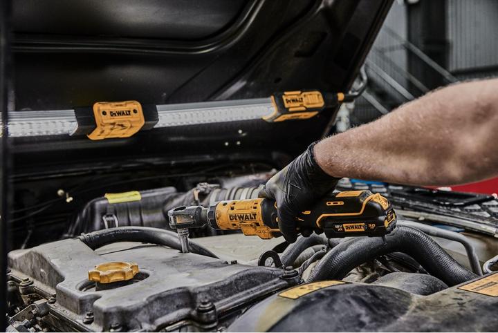 Produktbild DeWalt Mutter 12V 54Nm 1 (Akkubetrieb)