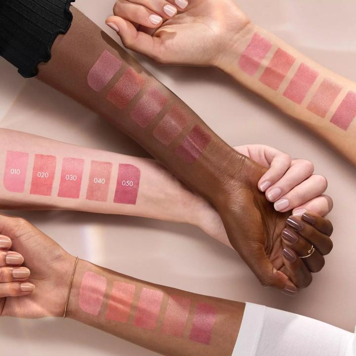 Actual product image Catrice Rouge Affair Liquid Blush 040 Velvet Rose (040 Velvet Rose)