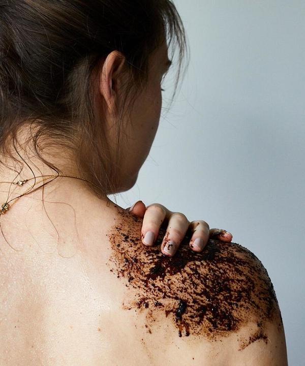 Actual product image UpCircle Body scrub Coffee Body Scrub with Lemongrass 220 ml (220 ml)