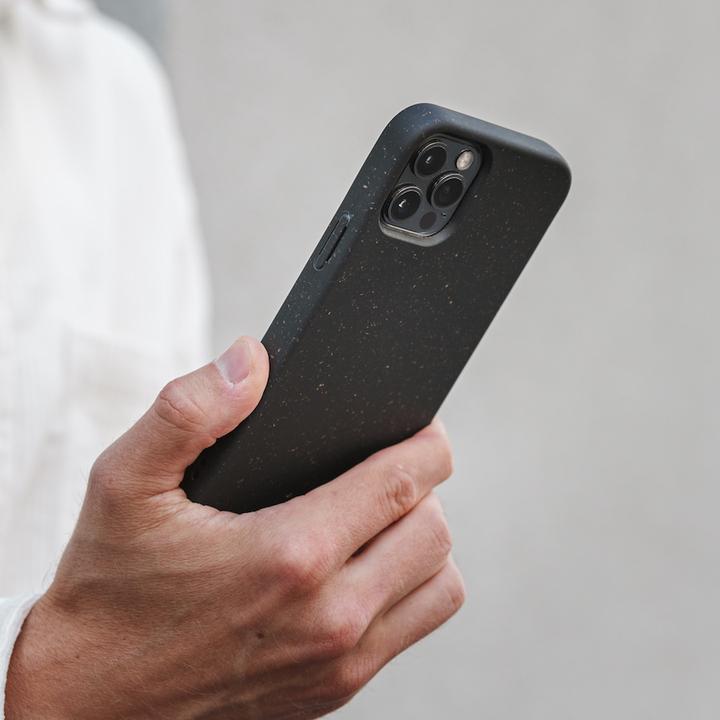 Actual product image Woodcessories BioCase (Apple iPhone 11 Pro)
