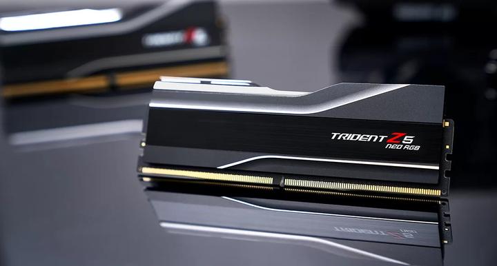 Produktbild G.Skill Trident Z5 Neo RGB (2 x 24GB, 6400 MHz, DDR5-RAM, DIMM)