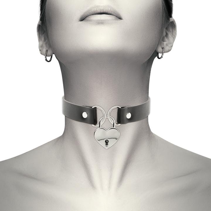 Image du produit Coquette Coeur De Clé De Choker Chic Desire Fait à La Main