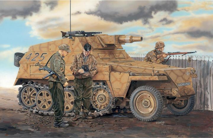 Produktbild 1:35 Sd.Kfz.250/8 neu w/7.5cm K.5 l L/24