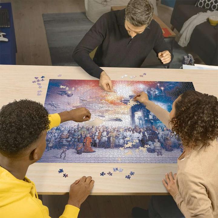Produktbild Ravensburger Star Wars Universum (2000 Teile)