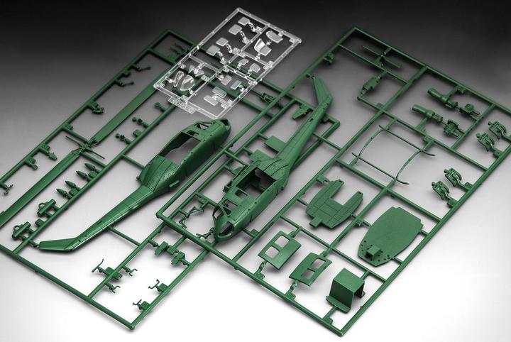 Actual product image Revell Bell UH-1H Gunship