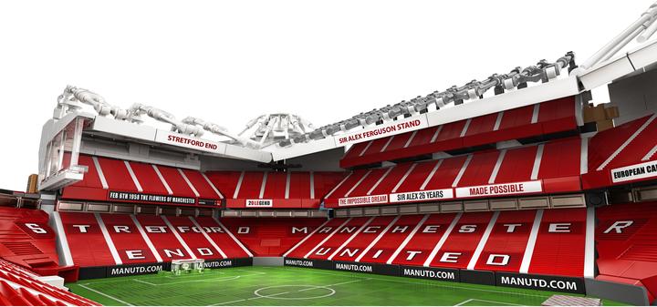 Image du produit LEGO Old Trafford - Manchester United (10272, LEGO Creator Expert, LEGO difficiles à trouver)