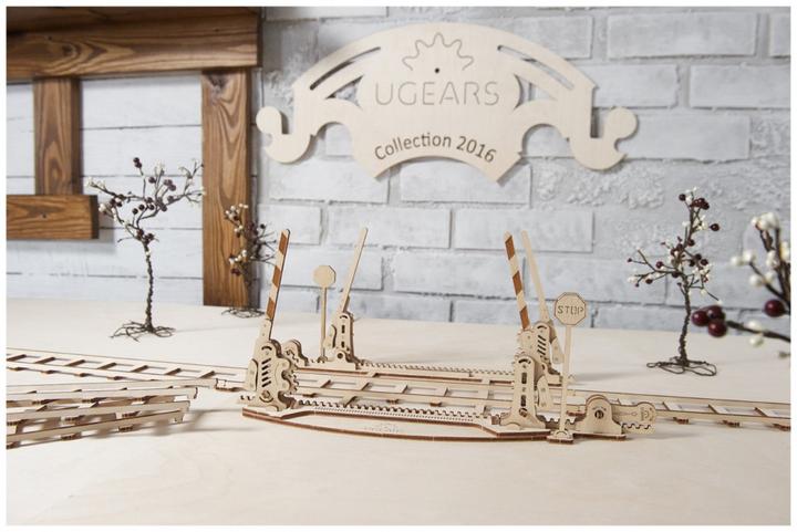 Image du produit Ugears Rails + passage à niveau 196 pièces