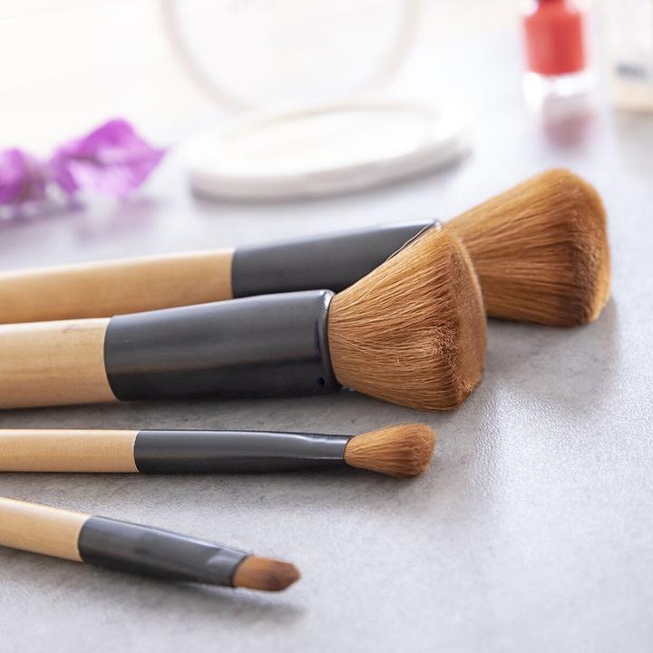 Actual product image TOP Make-Up Set (Set)